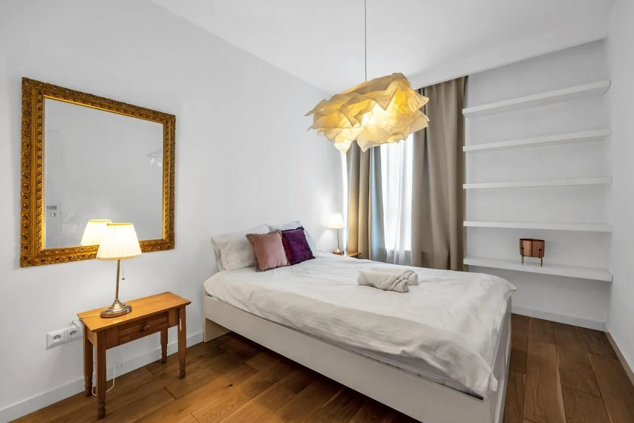 Apartment Spacious 2 Bedroom Ac Dalanowska 46 Warsaw